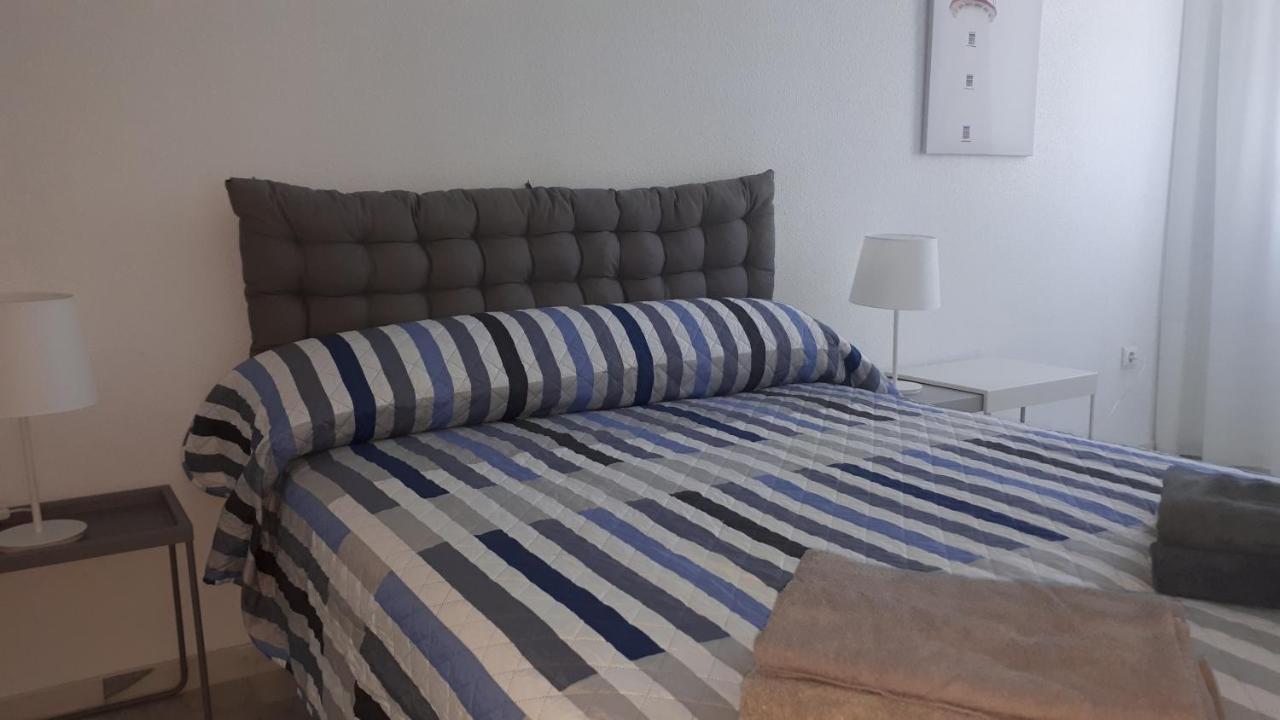 Apartment In Costa Del Sol With Large Terrace For 9 People Rincon de la Victoria Exterior photo